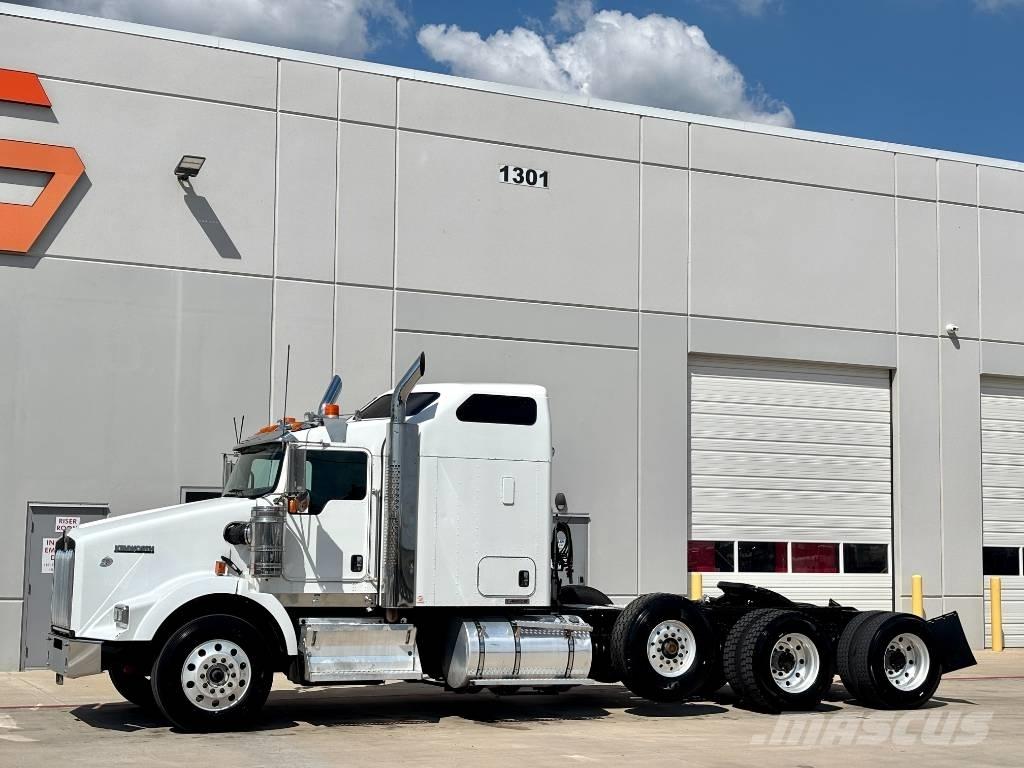 Kenworth T 800 وحدات الجر