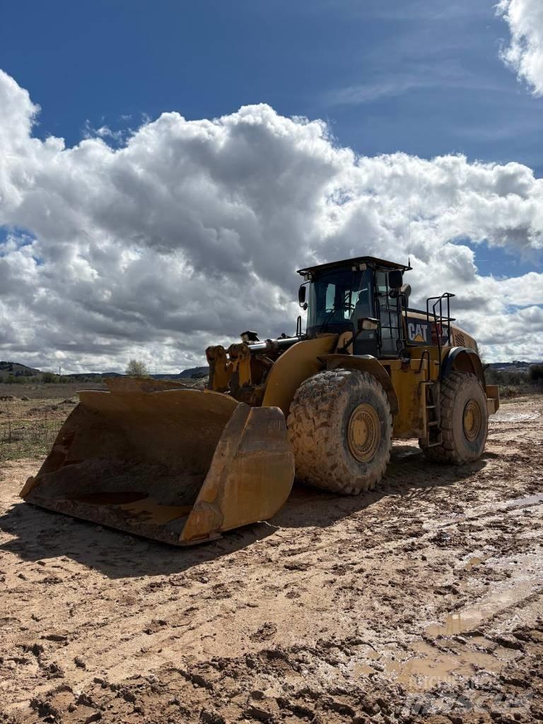 CAT 980 K لوادر بعجل