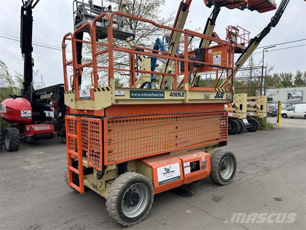 JLG 4069 LE (3614) رافعات مقصية الشكل