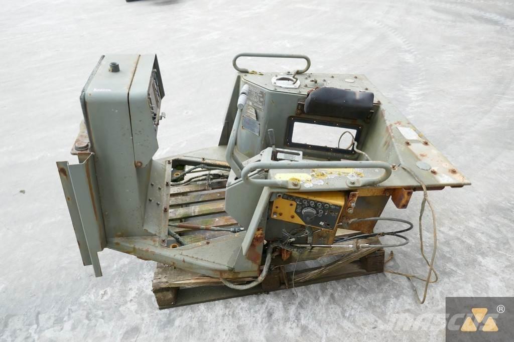 CAT 6T-3309 كابينة والداخلية