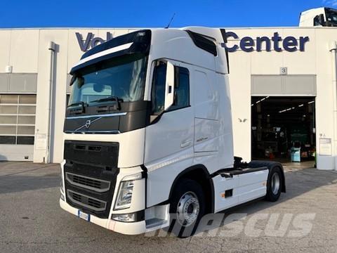 Volvo FH وحدات الجر