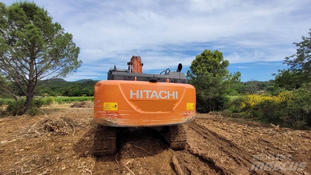 Hitachi ZX350LCN حفارات زحافة