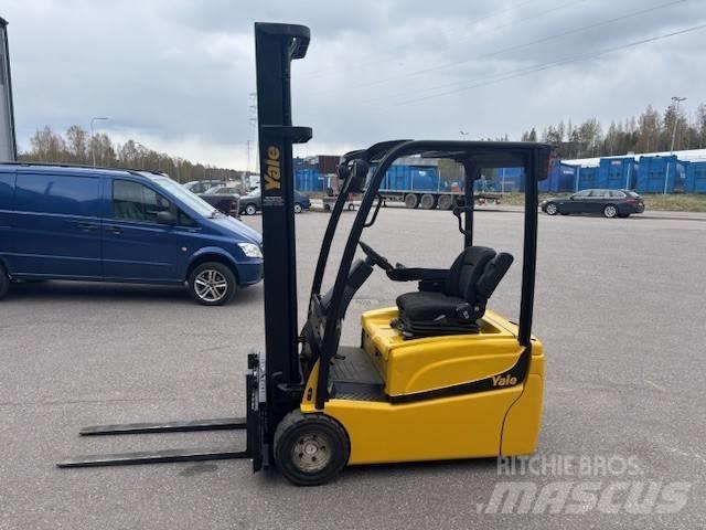 Yale ERP 20 VT شاحنات ذات رافعات شوكية تعمل بالكهرباء