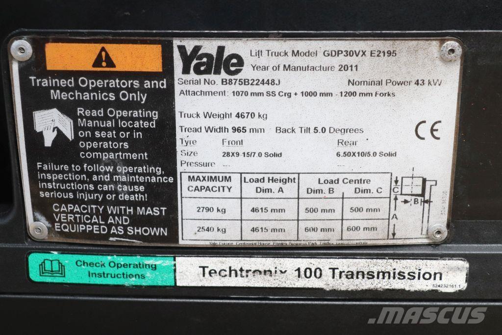 Yale GDP30VX شاحنات الديزل