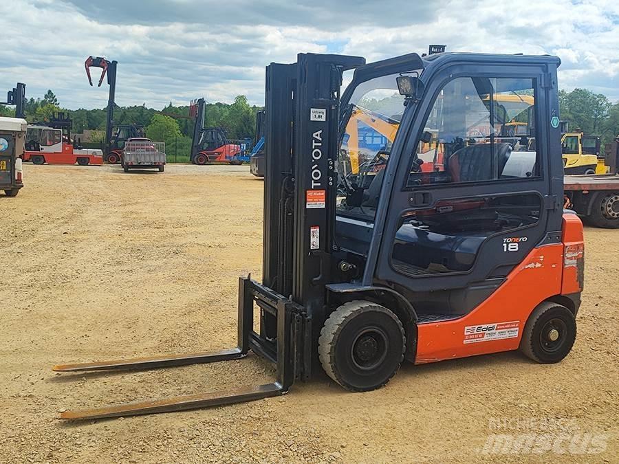 Toyota 02-8FGF18 شاحنات LPG