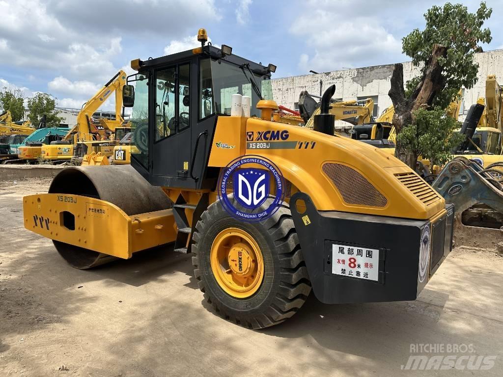 XCMG XS 203 J مداحل أحادية الأسطوانة