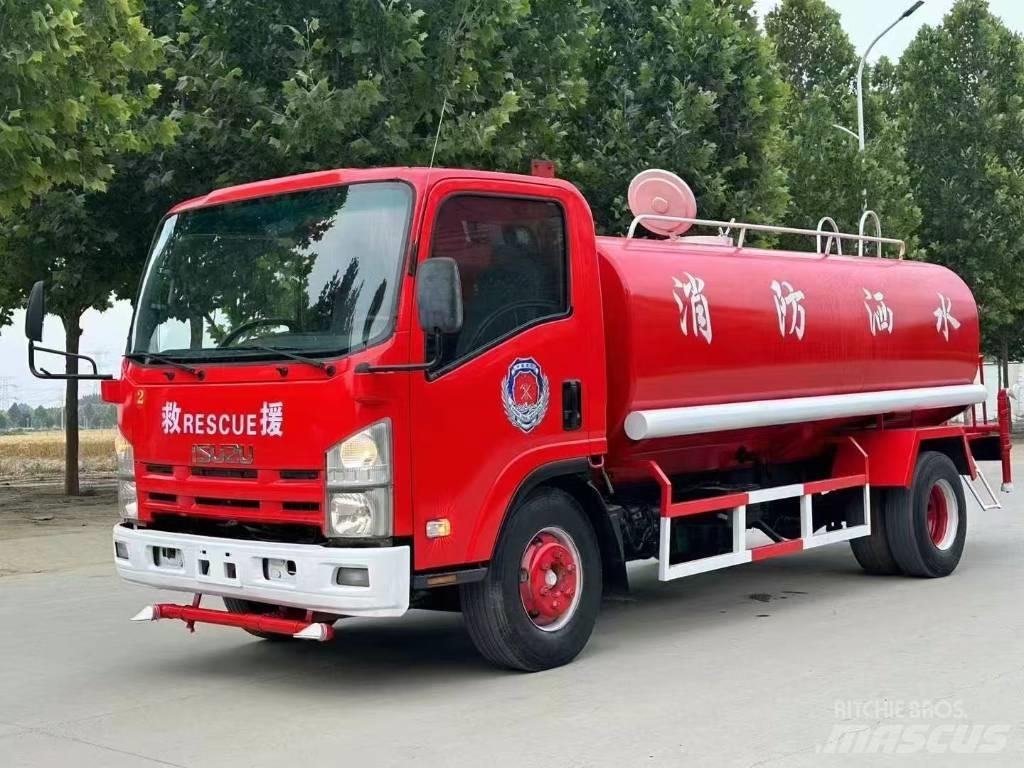 Isuzu ELF مركبات الأغراض العامة