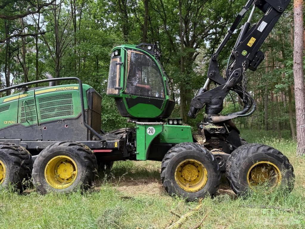 John Deere 1270 G حصادات