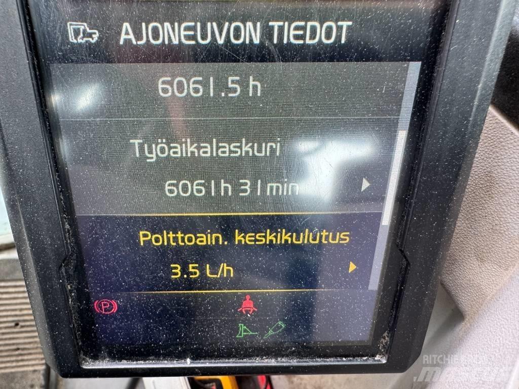 Volvo EW 60 E حفارات بعجل