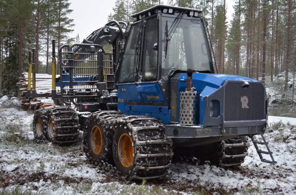 Rottne F13E شاحنات