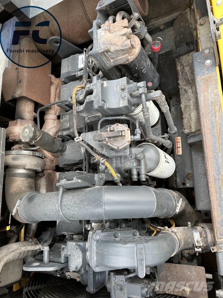 Komatsu 450 حفارات زحافة