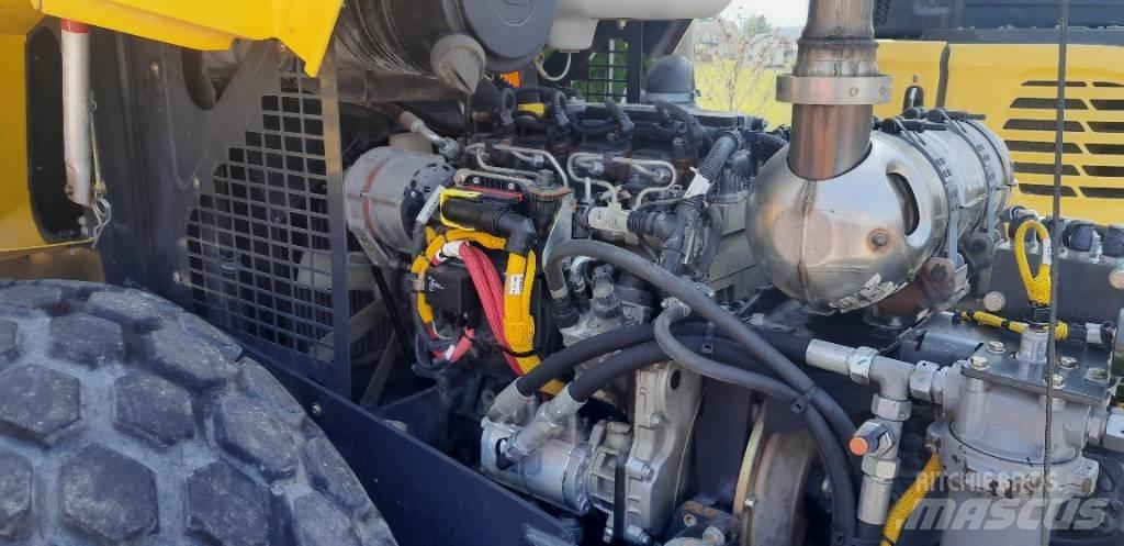 Bomag BW 177 D-5 مداحل أحادية الأسطوانة