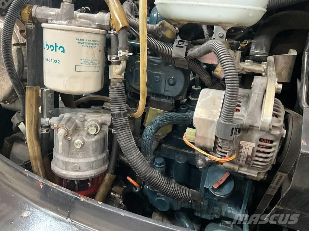 Kubota KX 042-4 حفارات صغيرة أقل من 7 طن (حفارات صغيرة)