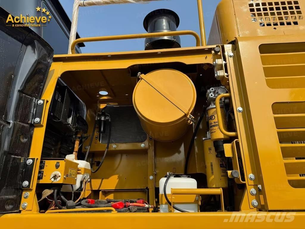 CAT 349 D2 حفارات زحافة