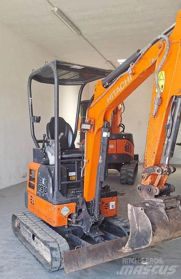 Hitachi ZX19U حفارات صغيرة أقل من 7 طن (حفارات صغيرة)