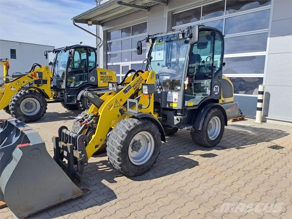 Wacker Neuson WL38 لوادر بعجل