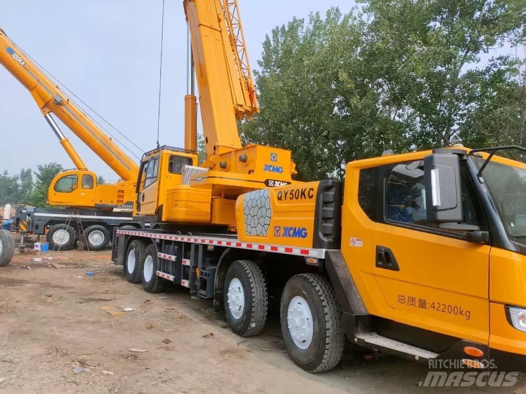 XCMG QY 50 K رافعات صالحة لكل أنواع الطرق