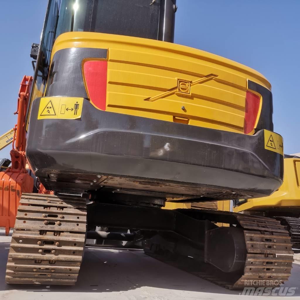 Volvo EC 60 C حفارات زحافة