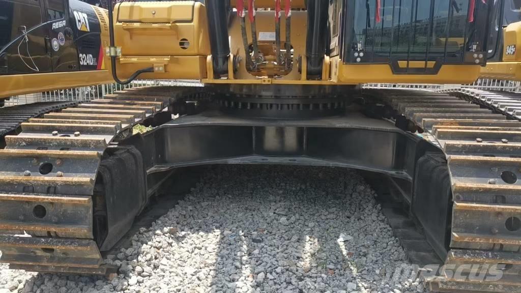 CAT 336GC حفارات زحافة