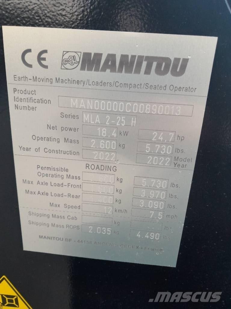 Manitou MLA 2-25 لوادر متعددة الأغراض