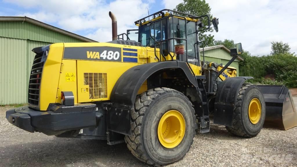 Komatsu WA 480-8 لوادر بعجل