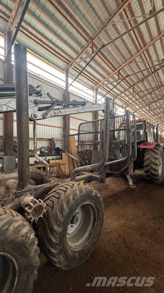 Belarus 1221.5 الجرارات