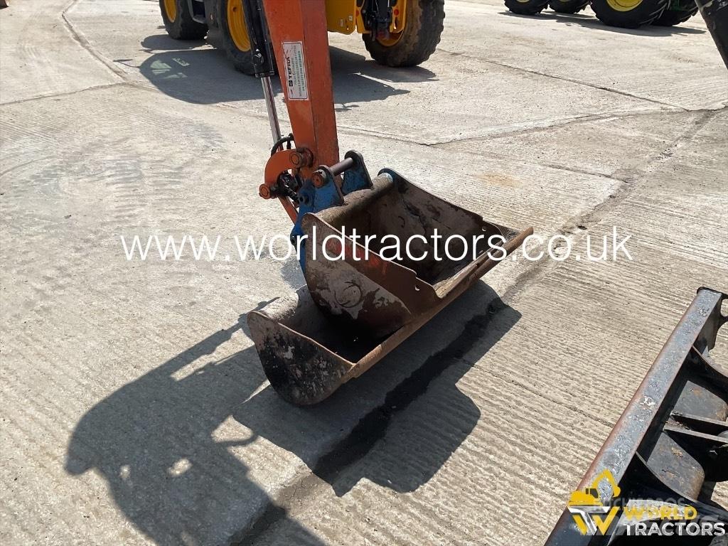 Hitachi ZX 26 U-5A حفارات صغيرة أقل من 7 طن (حفارات صغيرة)