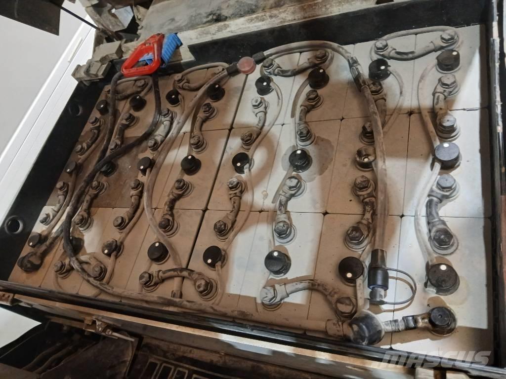 Nissan JAG1N1L16Q شاحنات ذات رافعات شوكية تعمل بالكهرباء