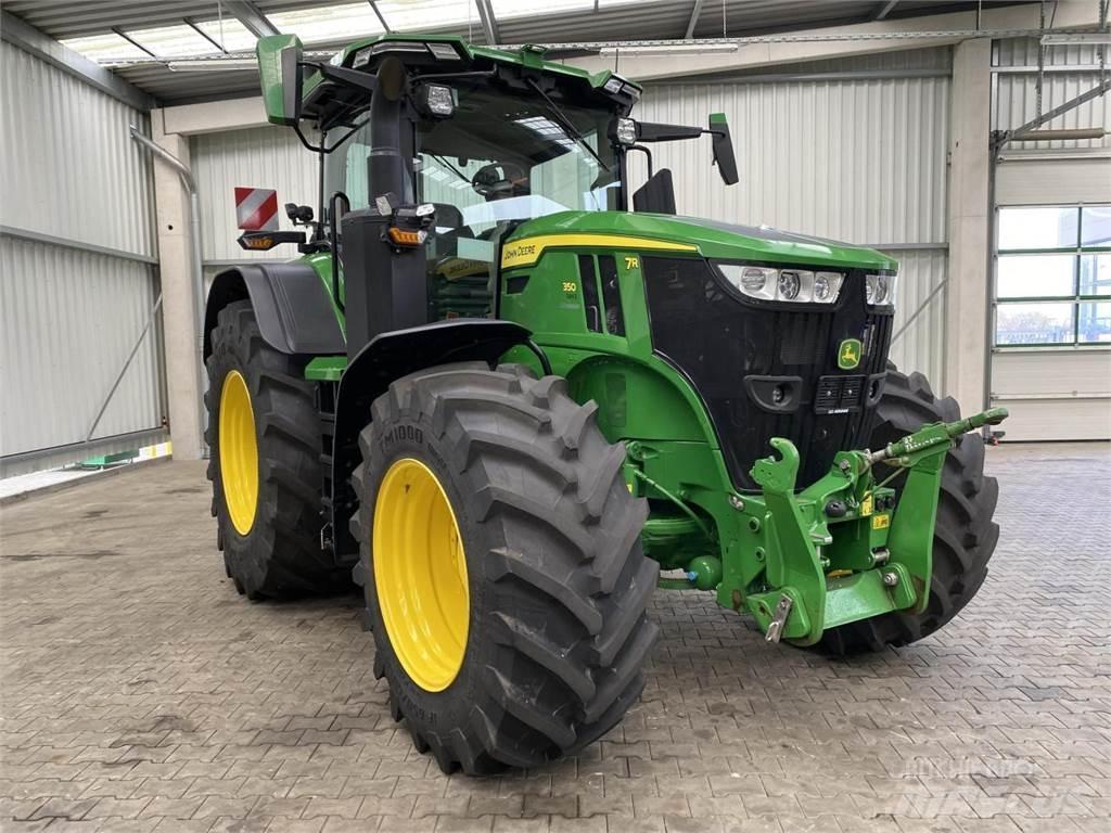 John Deere 7R 350 الجرارات