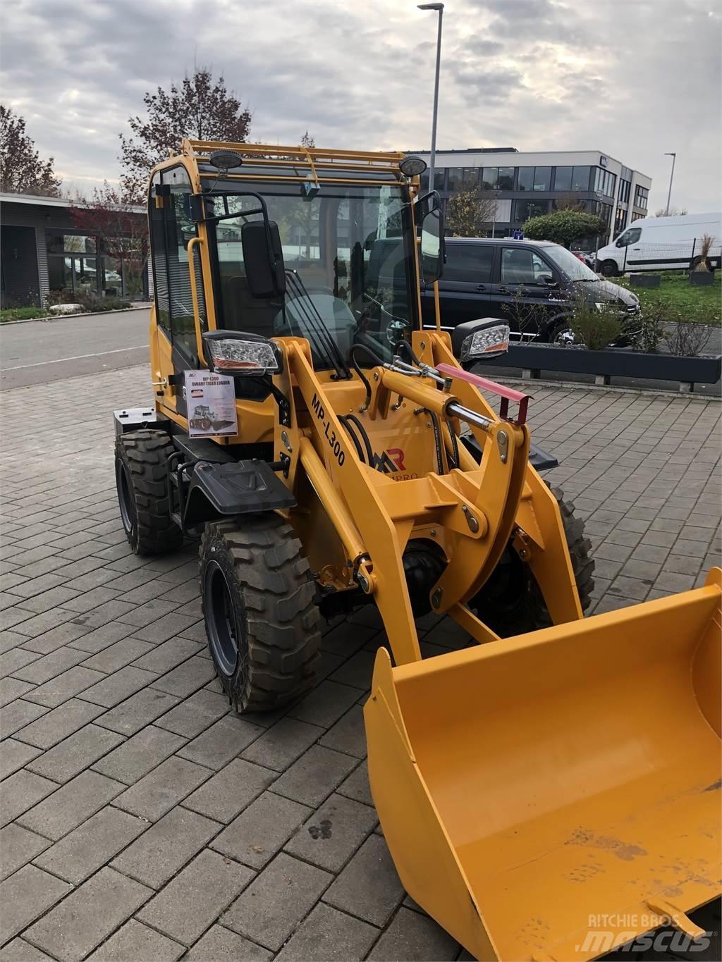  MP-l300 ( Machpro ) لوادر بعجل