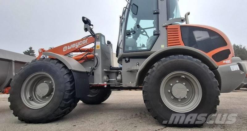 Atlas AR 480 لوادر انزلاقية التوجيه