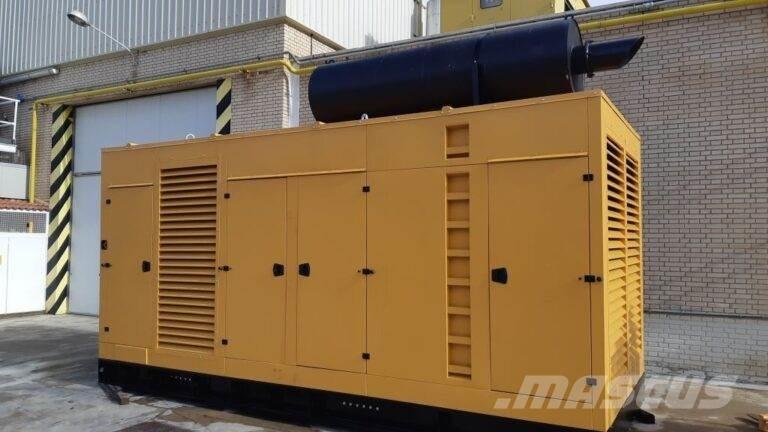 CAT C32 مولدات ديزل