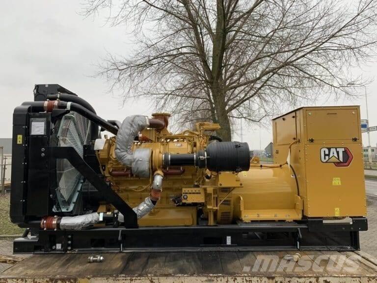 CAT C32 مولدات ديزل