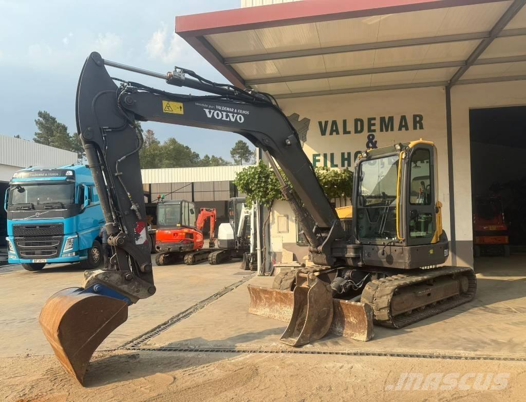Volvo ECR 88 D حفارات وسط 7 طن - 12 طن