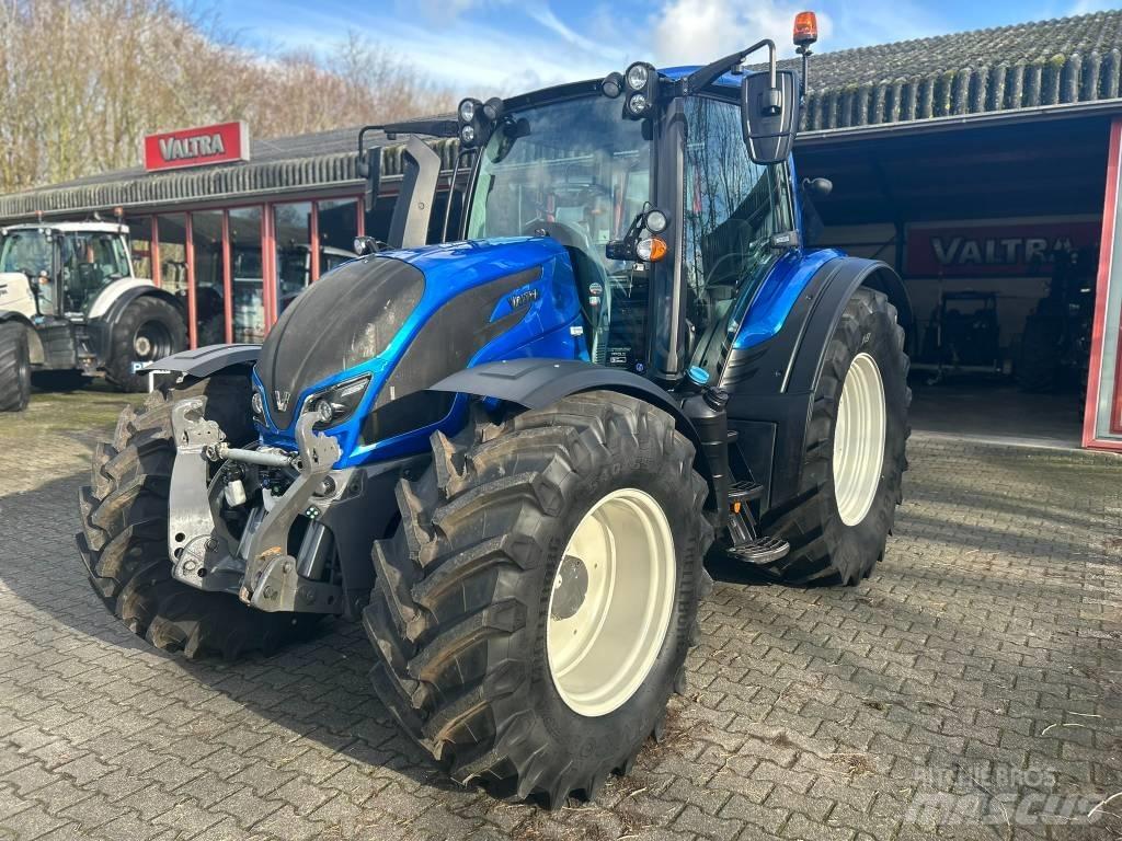 Valtra N174 D الجرارات