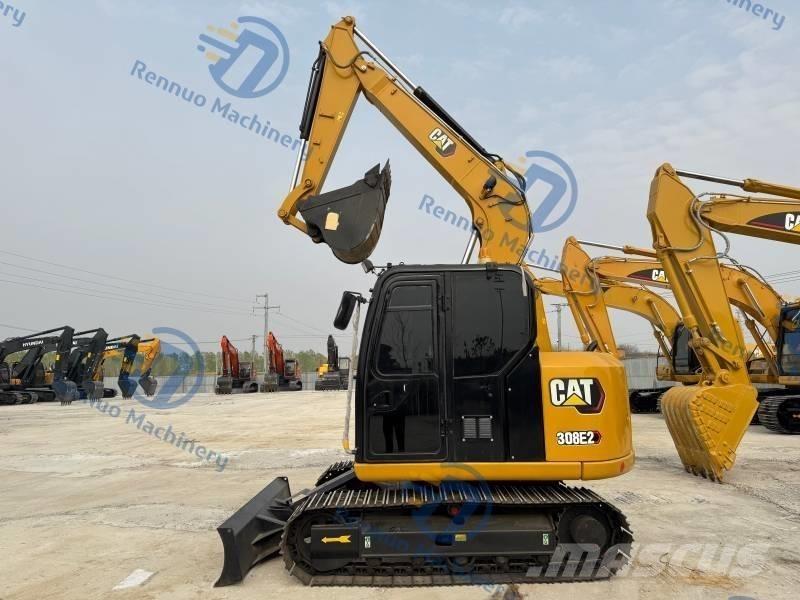 CAT 308 E 2 CR حفارات زحافة
