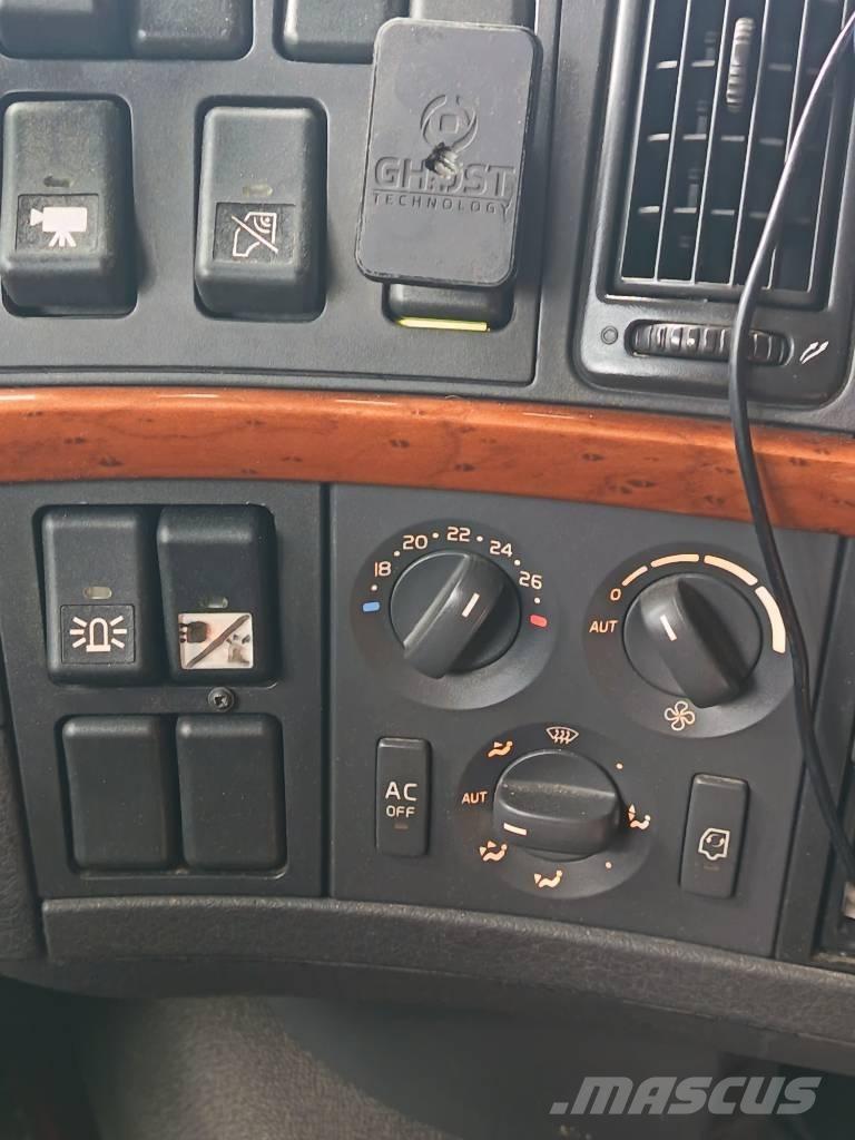 Volvo FH 12 وحدات الجر