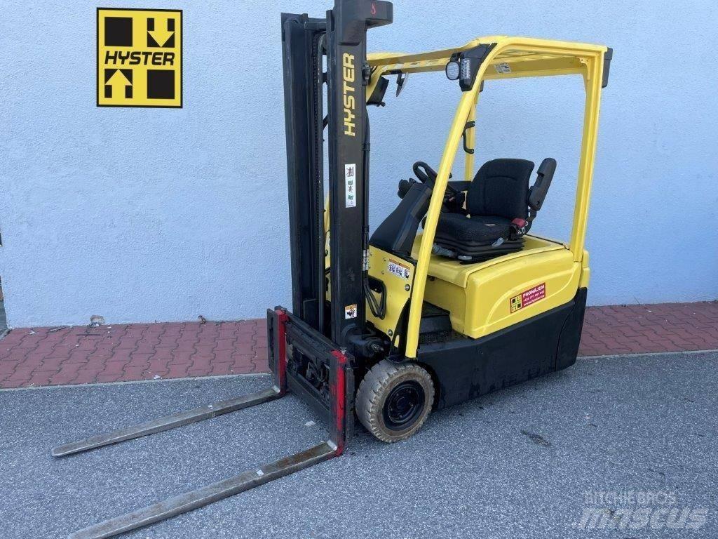Hyster J1.6XNT MWB شاحنات ذات رافعات شوكية تعمل بالكهرباء