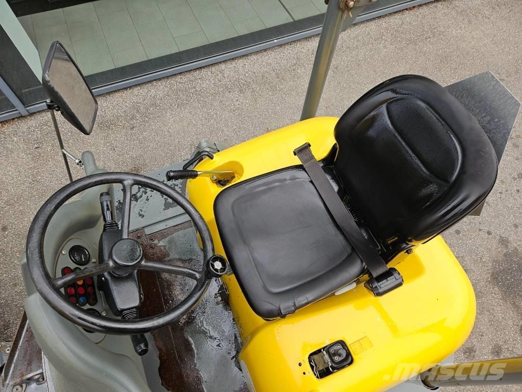 Wacker Neuson 2001 عربات نقل قلابة للمواقع