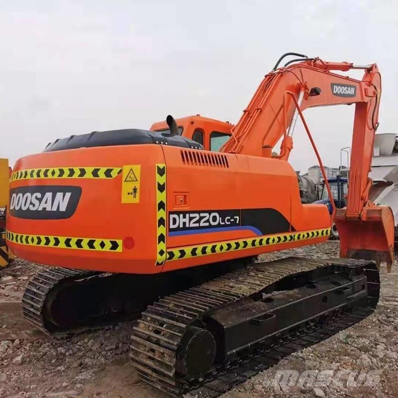Doosan DH 220 LC-7 حفارات زحافة