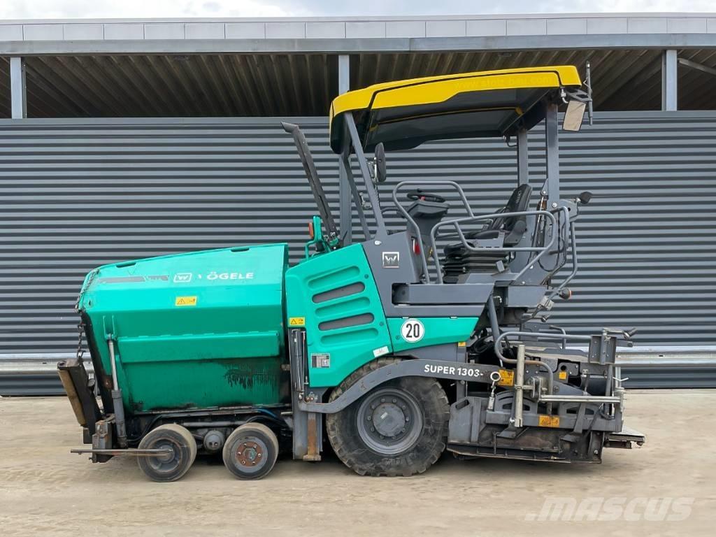 Vögele SUPER 1303-3I معدات السفلتة