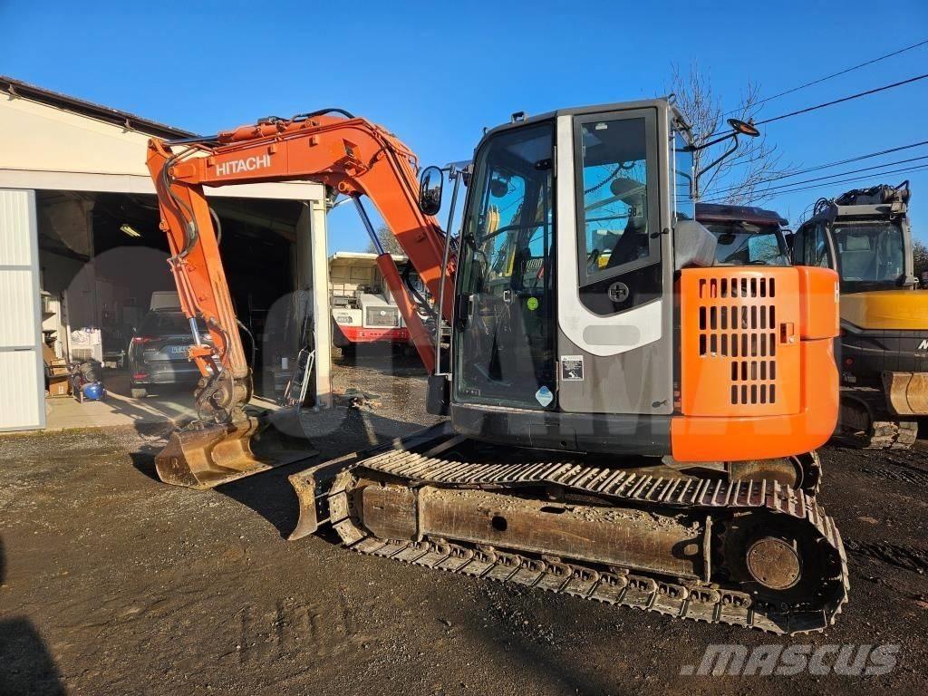 Hitachi ZX 85 US حفارات زحافة