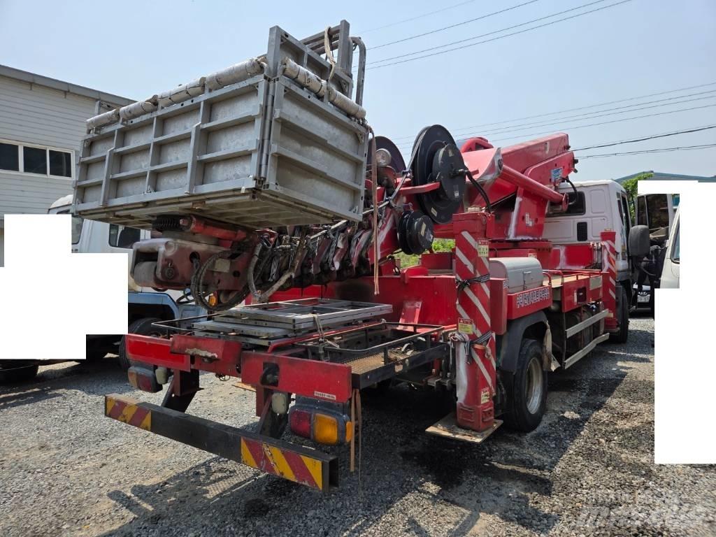 Horyong SKY450 المنصات الهوائية المثبتة على شاحنة