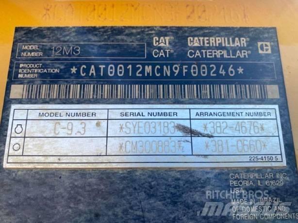 CAT 12 M 3 معدات تمهيد الطرق
