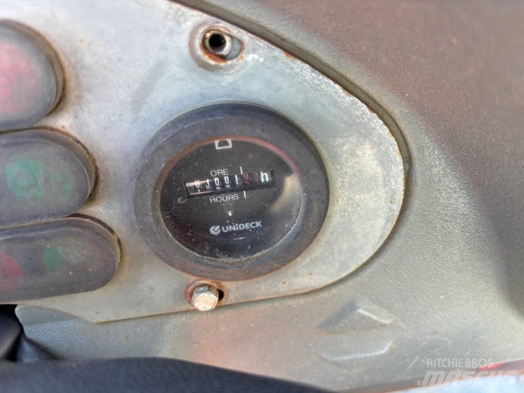 Neuson 5001 عربات نقل قلابة للمواقع