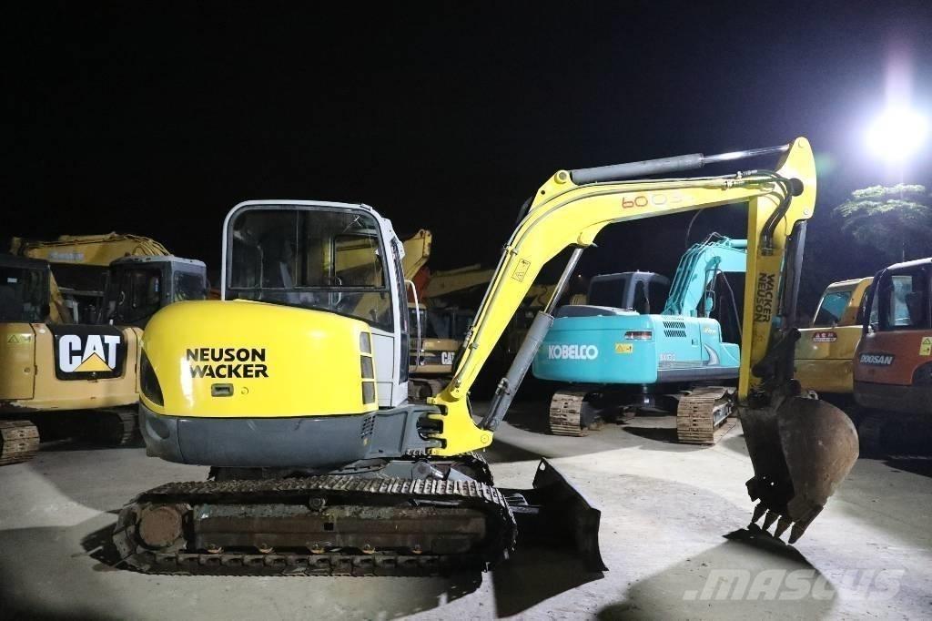 Wacker Neuson 6003 حفارات زحافة