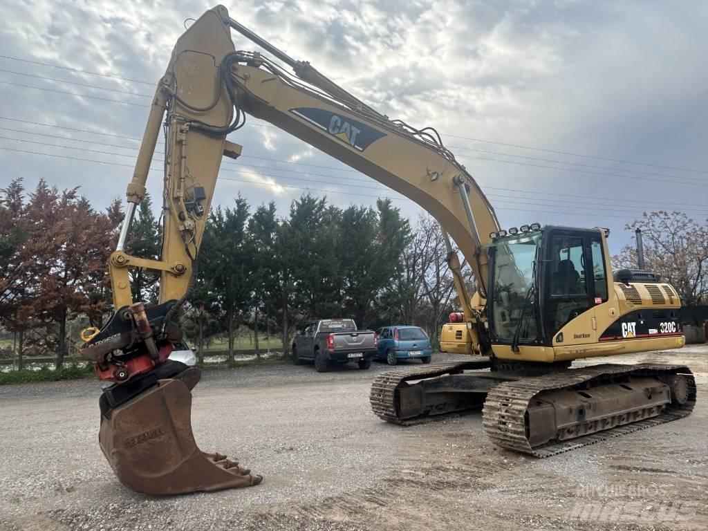 CAT 320 C L حفارات زحافة