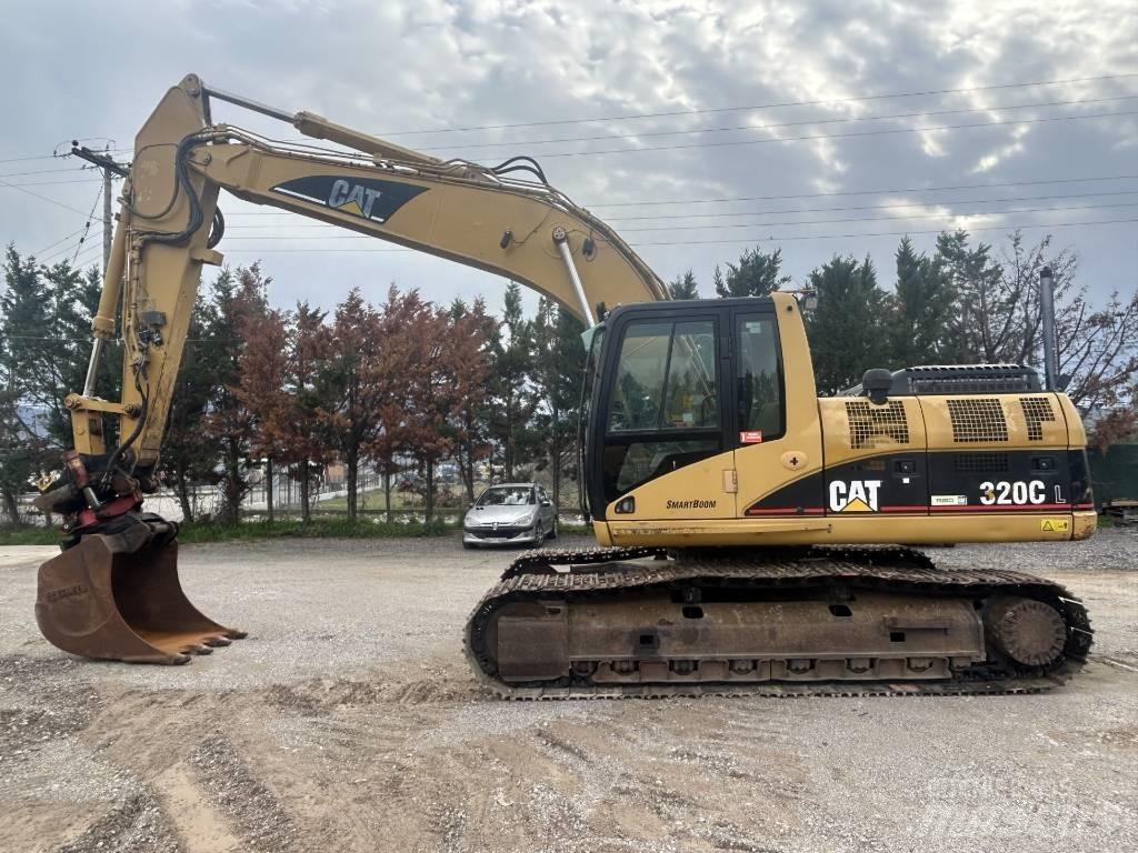 CAT 320 C L حفارات زحافة