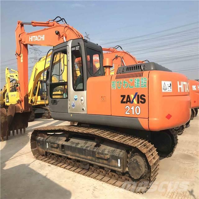 Hitachi zx210 حفارات زحافة
