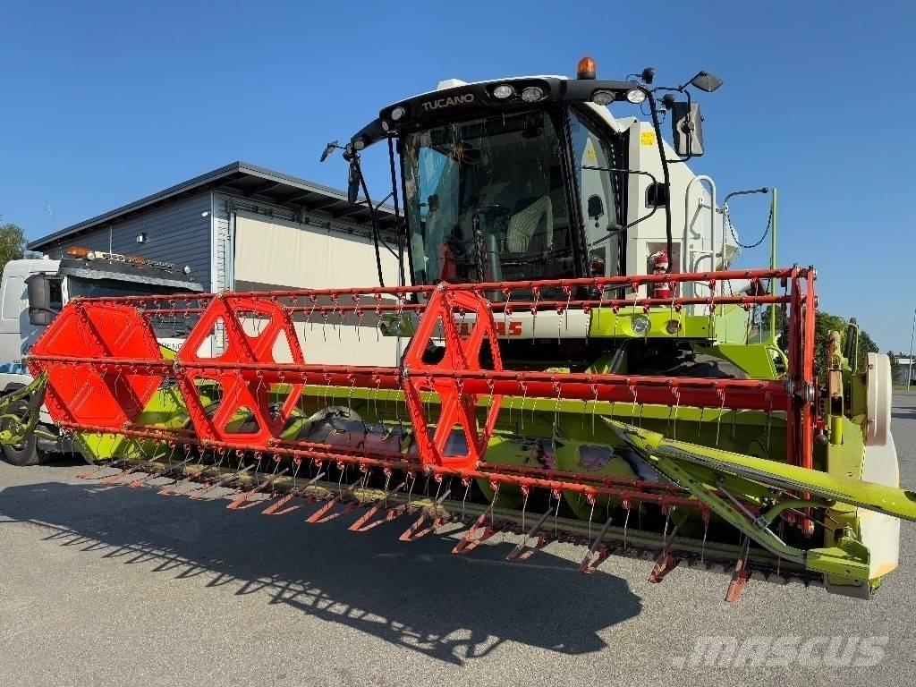 CLAAS Tucano 420 APS حصادات